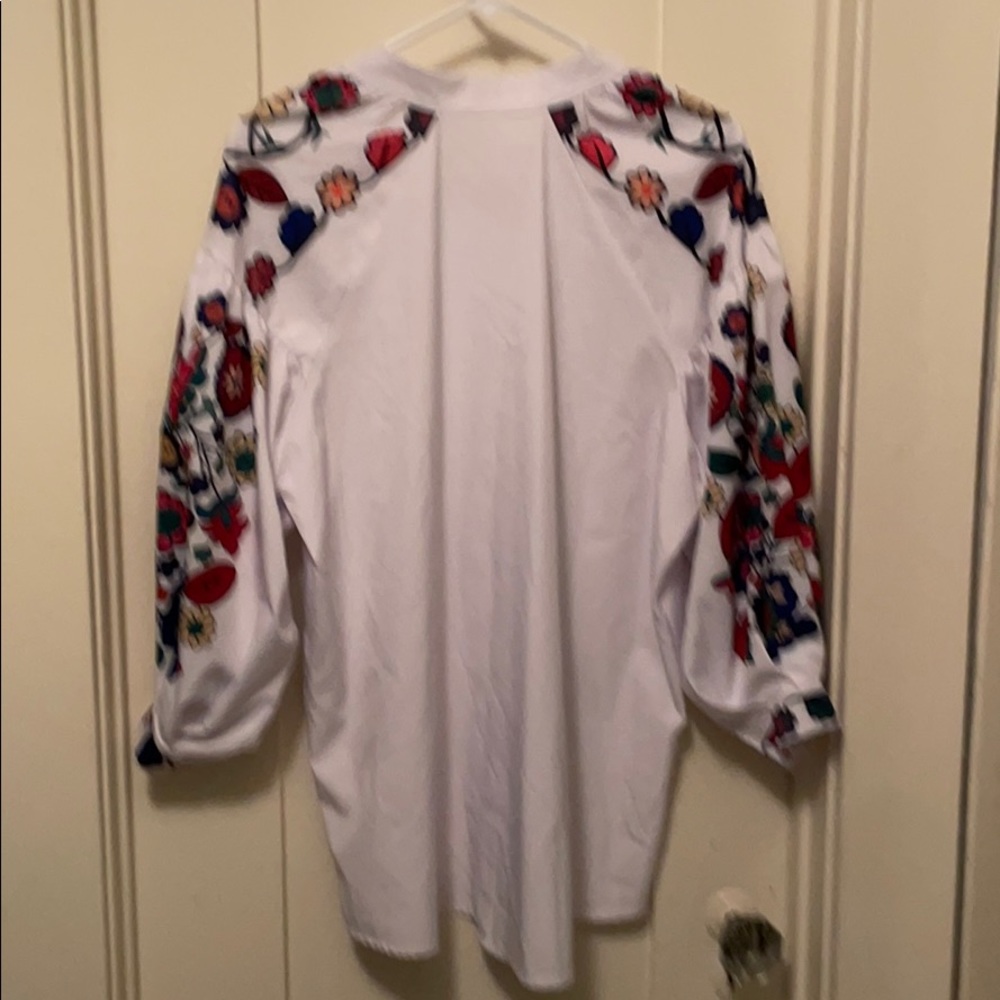 Blouse - Picture 2 of 2